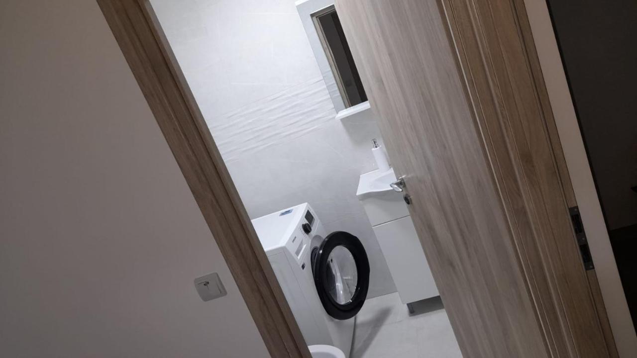 Delia Apartament アルバ・ユリア エクステリア 写真